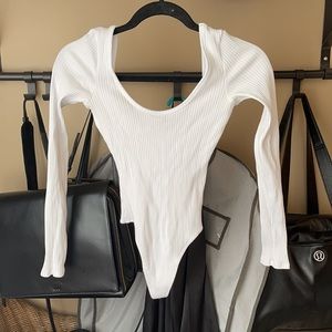 ✨FLASH SALE✨ Wilfred Free Long-Sleeve Bodysuit